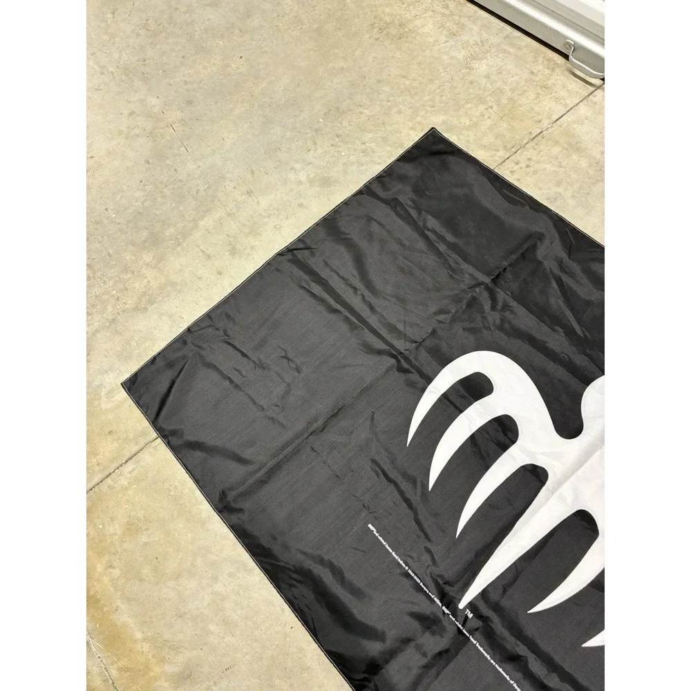 James Bond Spectre Symbol Black Flag - Picture 5 of 6